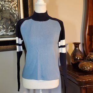Ellemenno Long Sleeve Blue and White Turtleneck